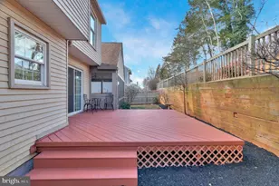 117 Connemara Dr, Sterling, VA 20164 - Photo 52