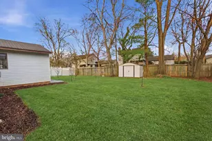 105 Baker Ln, Sterling, VA 20164 - Photo 30