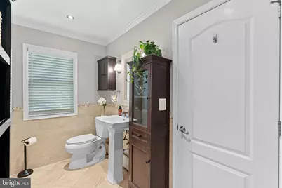 521 S Nursery Avenue, Purcellville, VA 20132 - Photo 28