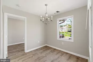100 Westwick Ct, Sterling, VA 20165 - Photo 10