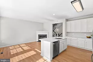 43073 Shadow Terrace, Leesburg, VA 20176 - Photo 18