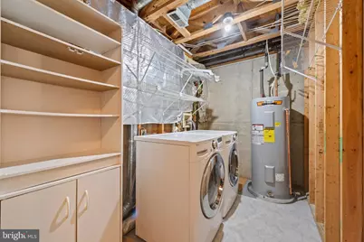 21673 Hazelnut Square #172, Sterling, VA 20164 - Photo 16