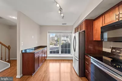 21673 Hazelnut Square #172, Sterling, VA 20164 - Photo 10