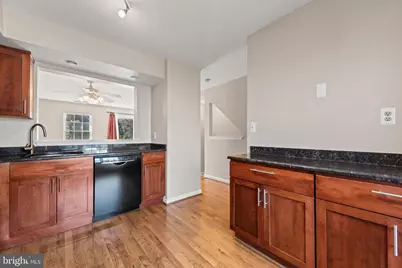 21673 Hazelnut Square #172, Sterling, VA 20164 - Photo 6