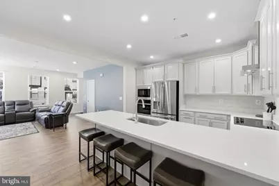 44625 Wolfhound Square, Ashburn, VA 20147 - Photo 10