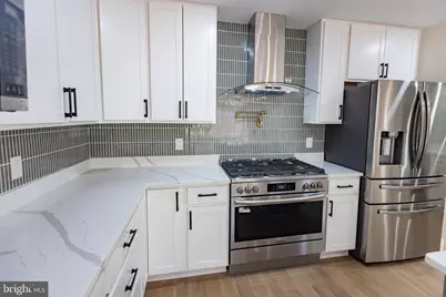 20818 Blossom Landing Way, Sterling, VA 20165 - Photo 6