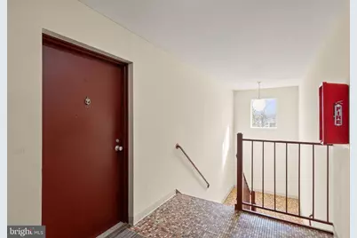 125 Clubhouse Drive SW #11, Leesburg, VA 20175 - Photo 4