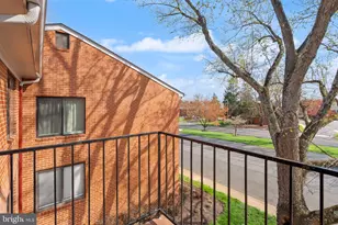 125 Clubhouse Dr SW, Leesburg, VA 20175 - Photo 18