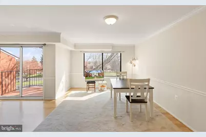 125 Clubhouse Drive SW #11, Leesburg, VA 20175 - Photo 6