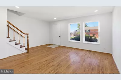 102 N Duke Drive, Sterling, VA 20164 - Photo 6