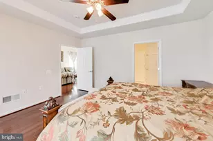 20500 Casablanca Dr, Ashburn, VA 20147 - Photo 8