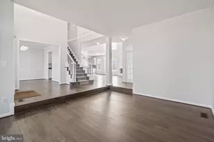 21143 Mayapple Pl, Sterling, VA 20164 - Photo 16