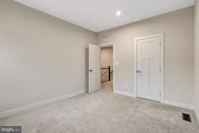 42558 Invergordon Terrace, Sterling, VA 20166 - Photo 32