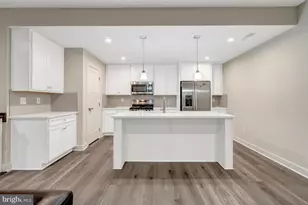 42558 Invergordon Ter, Sterling, VA 20166 - Photo 12