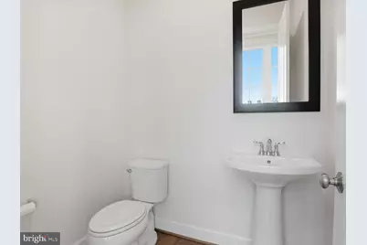 20305 Savin Hill Drive, Ashburn, VA 20147 - Photo 32