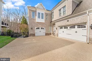 18911 Shropshire Ct, Leesburg, VA 20176 - Photo 8