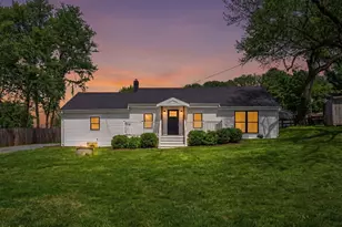 16920 Oliver St, Paeonian Springs, VA 20129 - Photo 2