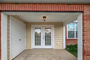 23286 Southdown Manor Terrace, Ashburn, VA 20148 - Photo 10