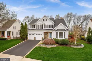 42750 Hollowind Ct, Broadlands, VA 20148 - Photo 2