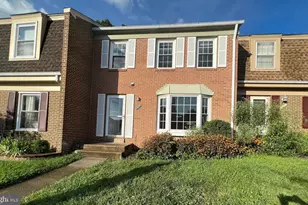 1042 Tottenham Ct, Sterling, VA 20164 - Photo 1