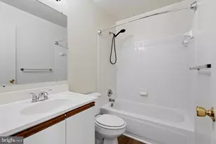 46695 Sandalwood Square, Sterling, VA 20164 - Photo 18