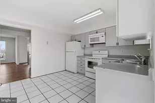 46695 Sandalwood Square, Sterling, VA 20164 - Photo 8