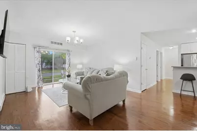 121 N Fillmore Avenue #1, Sterling, VA 20164 - Photo 10