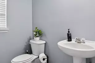 13540 Arcadian Dr, Leesburg, VA 20176 - Photo 24