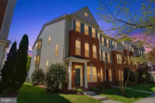 43676 Chicacoan Creek Square, Leesburg, VA 20176 - Photo 4