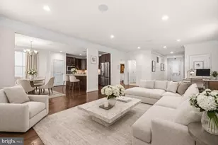 42029 Spruce Point Ct, Brambleton, VA 20148 - Photo 4