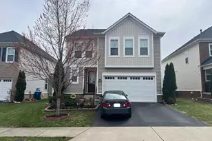 42029 Spruce Point Ct, Brambleton, VA 20148 - Photo 1