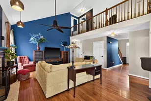 18700 Potomac Station Dr, Leesburg, VA 20176 - Photo 8