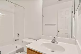 21753 Ladyslipper Sq, Ashburn, VA 20147 - Photo 54