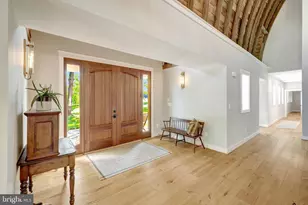 18360 Turnberry Dr, Round Hill, VA 20141 - Photo 12