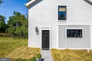 18360 Turnberry Dr, Round Hill, VA 20141 - Photo 92