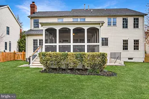 22817 Portico Pl, Brambleton, VA 20148 - Photo 68