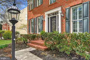 22817 Portico Pl, Brambleton, VA 20148 - Photo 4