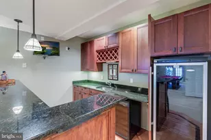 1181 Hawling Pl SW, Leesburg, VA 20175 - Photo 46