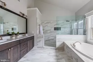 1181 Hawling Pl SW, Leesburg, VA 20175 - Photo 32