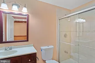 43513 Lucketts Bridge Cir, Ashburn, VA 20148 - Photo 24