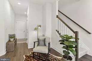 42619 Nubbins Ter, Ashburn, VA 20147 - Photo 10