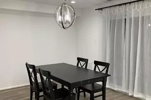 1004 Warwick Ct, Sterling, VA 20164 - Photo 4