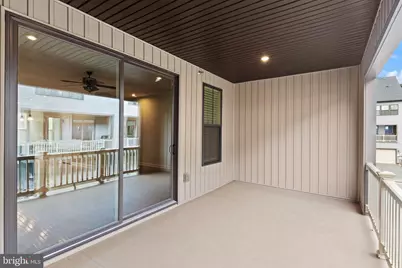 22308 Seabring Terrace, Ashburn, VA 20148 - Photo 16