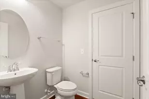 22308 Seabring Terrace, Ashburn, VA 20148 - Photo 8