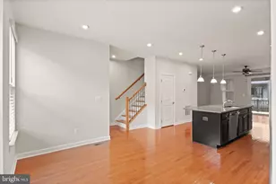 22308 Seabring Terrace, Ashburn, VA 20148 - Photo 22