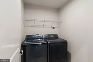 22308 Seabring Terrace, Ashburn, VA 20148 - Photo 36