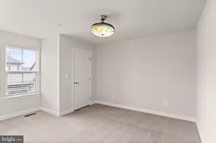 22308 Seabring Terrace, Ashburn, VA 20148 - Photo 40