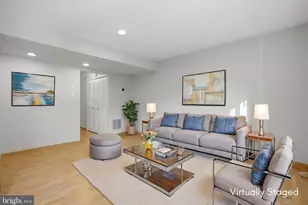 219 Willow Terrace, Sterling, VA 20164 - Photo 2