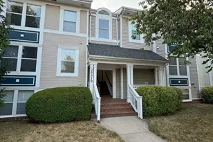 20579 Snowshoe Square, Ashburn, VA 20147 - Photo 1