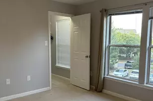 20579 Snowshoe Square, Ashburn, VA 20147 - Photo 12